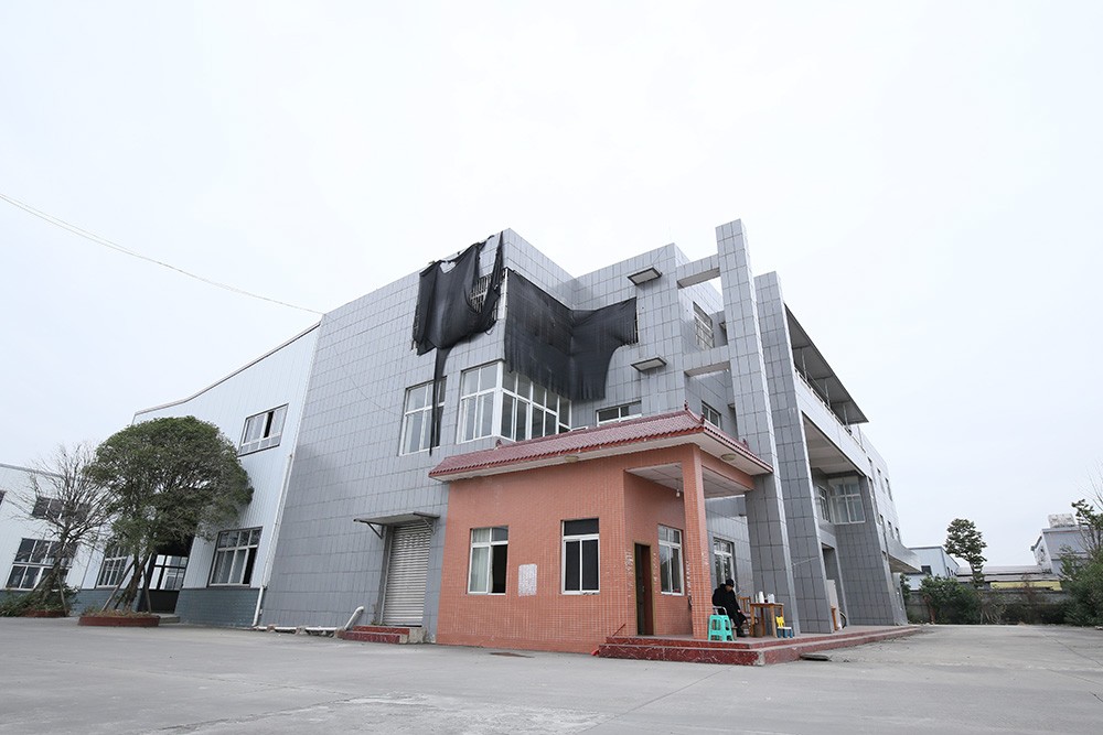 大邑沙渠園區(qū)標準鋼結(jié)構(gòu)廠房出租