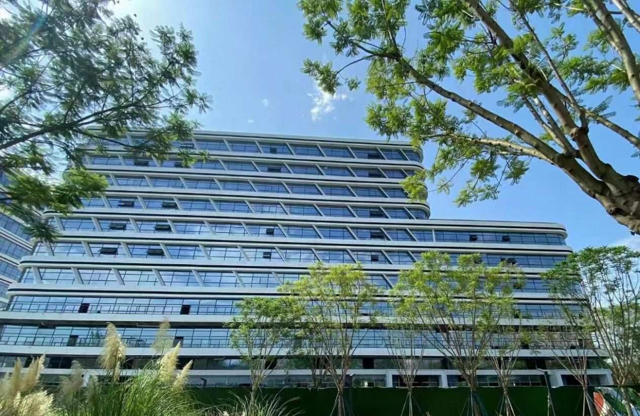 框架結構，最小面積1000平，位置好的新廠房