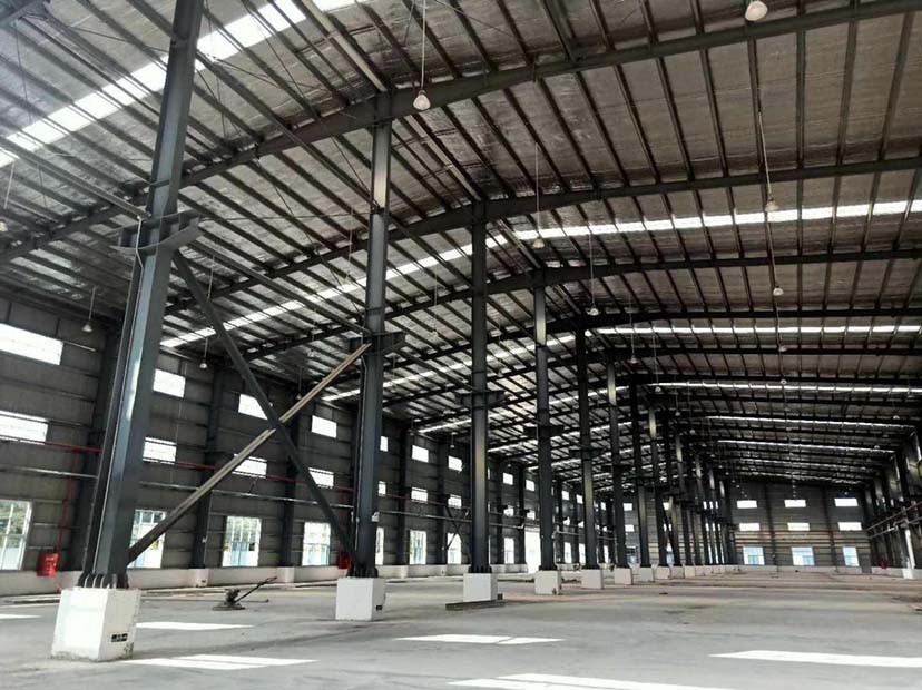 溫江工業(yè)園1030平米標準廠房出租有10t航車
